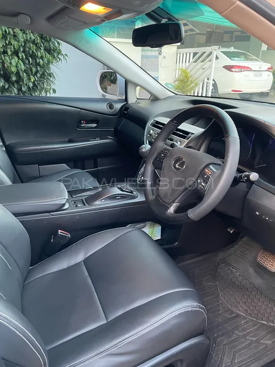 Lexus RX Series 2010 for Sale in Lahore Lexus RX Series 2010 for Sale in Lahore Image-7