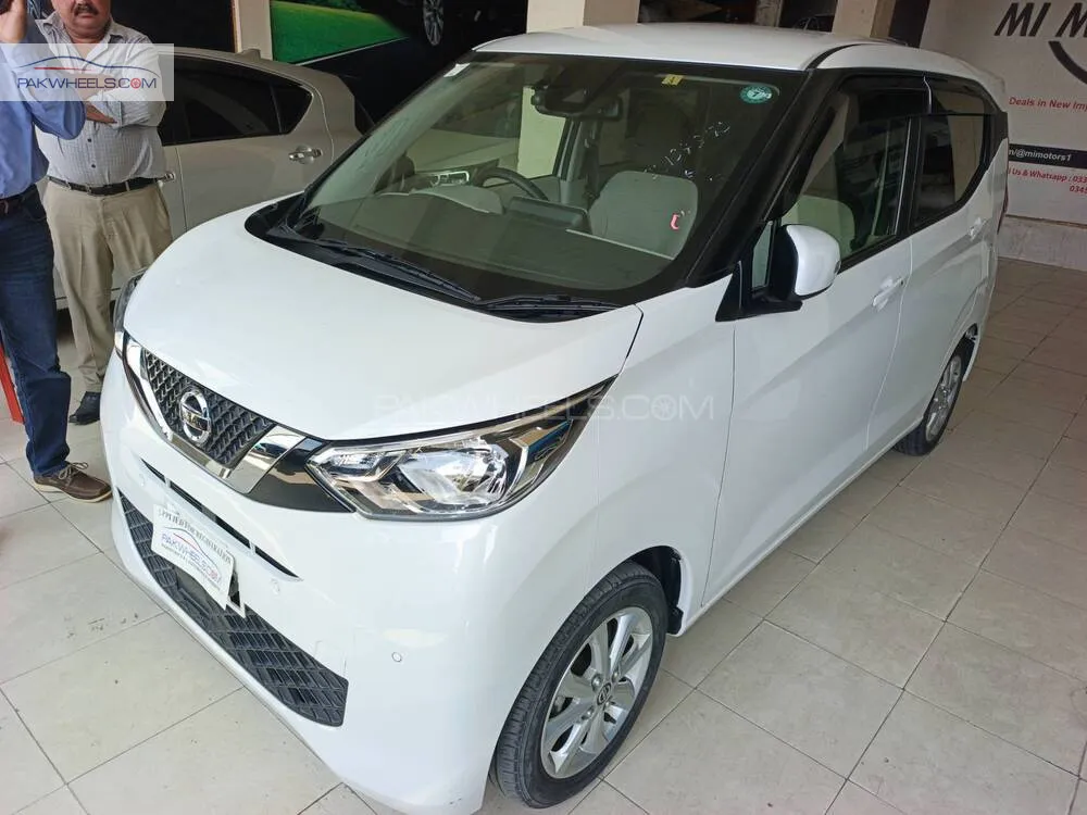 Nissan Dayz 2023 for Sale in Lahore Nissan Dayz 2023 for Sale in Lahore Image-3