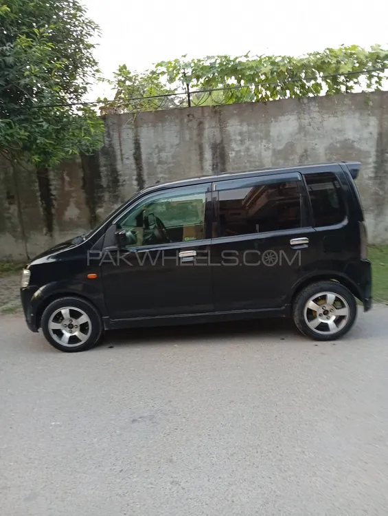 نسان اوٹی 2011 for Sale in لاہور نسان اوٹی 2011 for Sale in لاہور Image-6