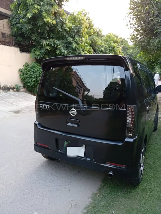 نسان اوٹی 2011 for Sale in لاہور نسان اوٹی 2011 for Sale in لاہور Image-4