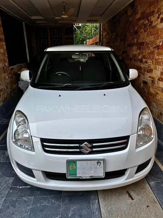 Suzuki Swift 2017 for Sale in Lahore Image-1