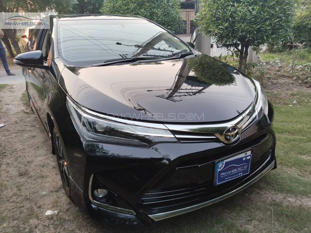 Toyota Corolla 2022 for Sale in Lahore Image-1