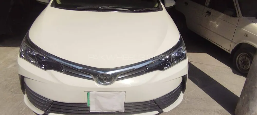 Toyota Corolla 2018 for Sale in Lahore Image-1