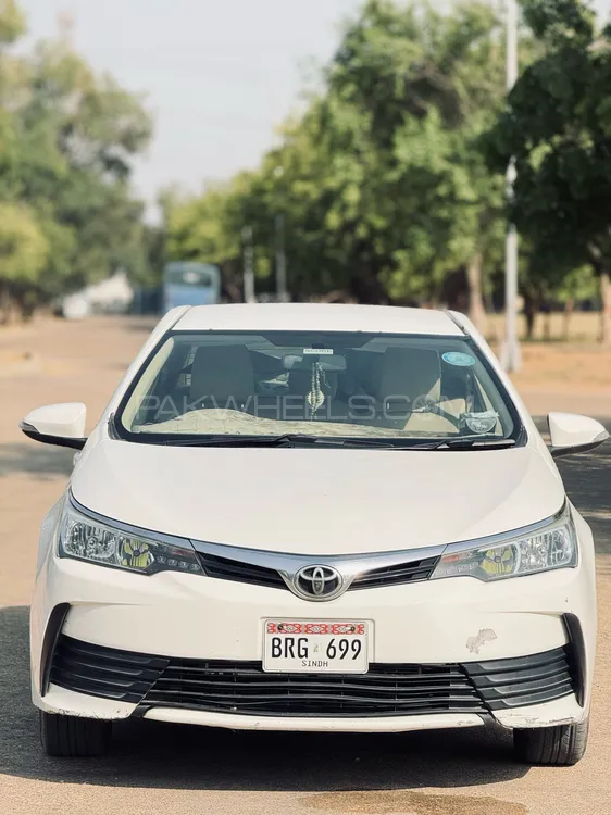 Toyota Corolla 2019 for Sale in Karachi Image-1
