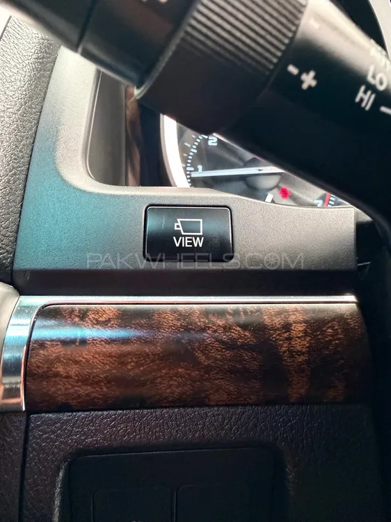 Toyota Land Cruiser 2012 for Sale in Islamabad Toyota Land Cruiser 2012 for Sale in Islamabad Image-13