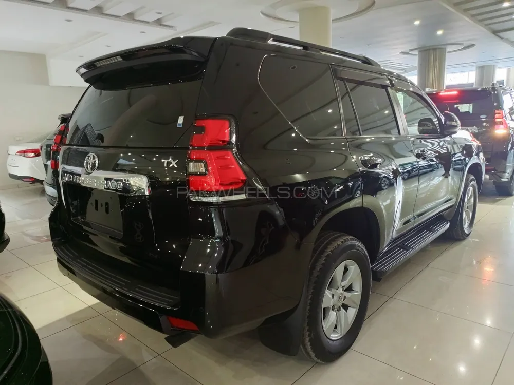Toyota Prado 2020 for Sale in Lahore Toyota Prado 2020 for Sale in Lahore Image-9