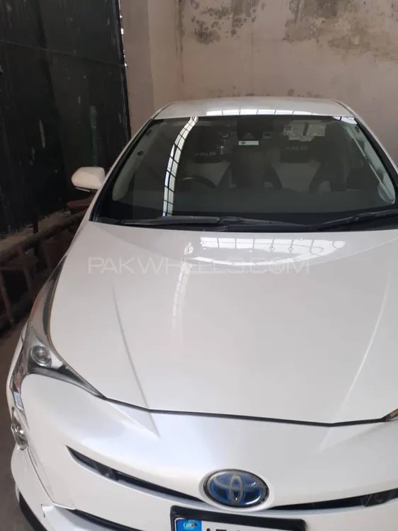 Toyota Prius 2018 for Sale in Risalpur Toyota Prius 2018 for Sale in Risalpur Image-2