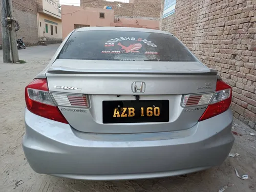 Honda Civic VTi Oriel Prosmatec 1.8 i-VTEC 2013