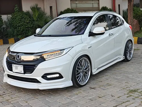 Honda Vezel Hybrid RS Honda Sensing  2018