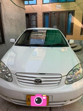 Toyota Corolla SE Saloon Automatic 2002