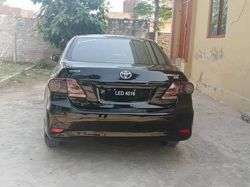 Toyota Corolla XLi VVTi 2010