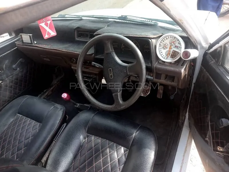 Daihatsu Charade 1984 for Sale in Karachi Image-1