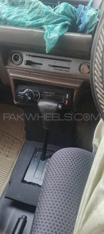 Daihatsu Charade 1986 for Sale in Fateh Jang Image-1