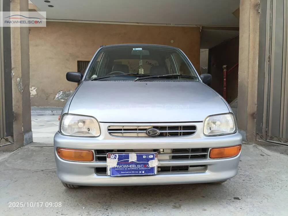 Daihatsu Cuore 2011 for Sale in Lahore Image-1