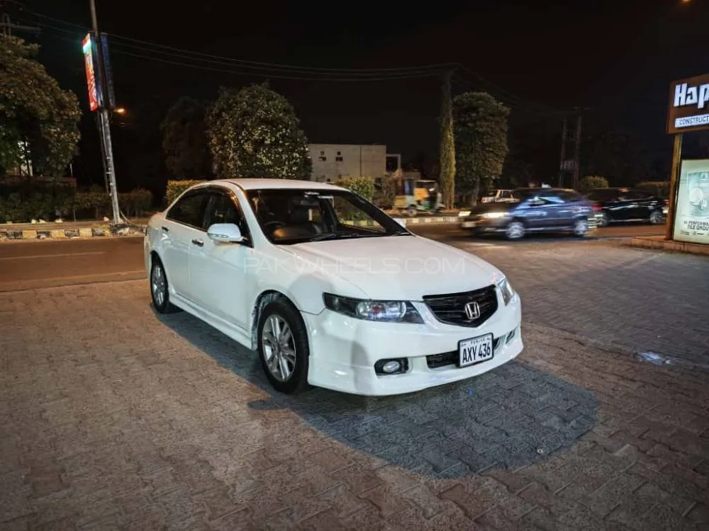 Honda Accord 2003 for Sale in Lahore Image-1