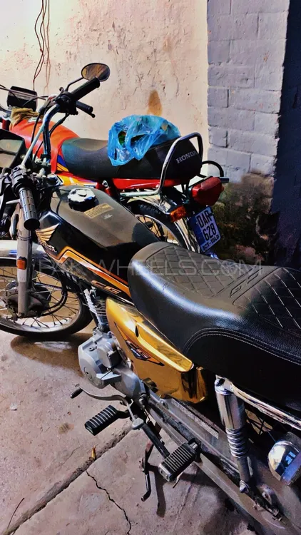 Honda CG 125S GOLD 2024 for Sale Image-1