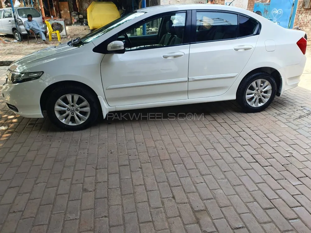 Honda City 2017 for Sale in Lahore Honda City 2017 for Sale in Lahore Image-4