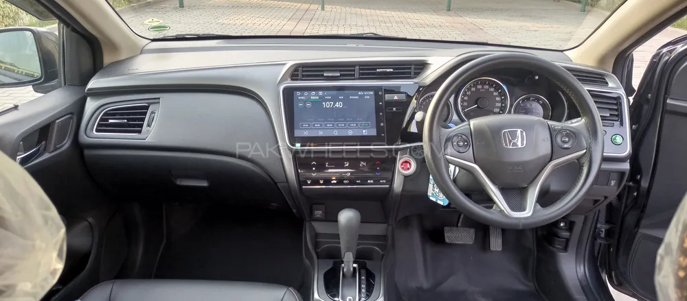 Honda City 2025 for Sale in Lahore Honda City 2025 for Sale in Lahore Image-7