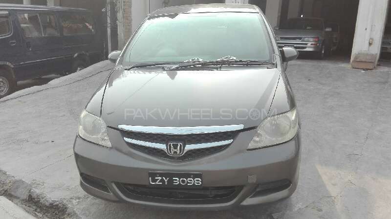 Honda City 2005 for Sale in Peshawar Image-1
