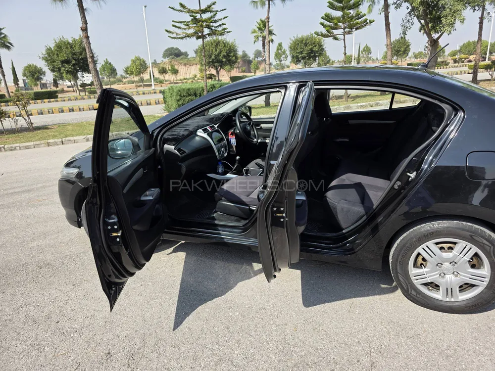 Honda City 2010 for Sale in Islamabad Honda City 2010 for Sale in Islamabad Image-2