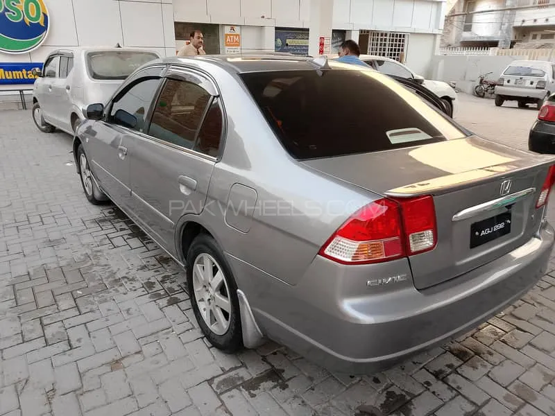 Honda Civic 2004 for Sale in Multan Image-1