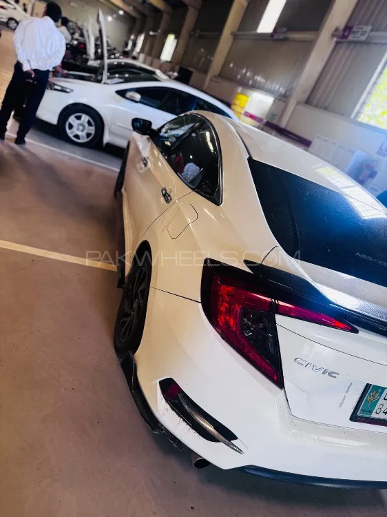 Honda Civic 2017 for Sale in Lahore Image-1