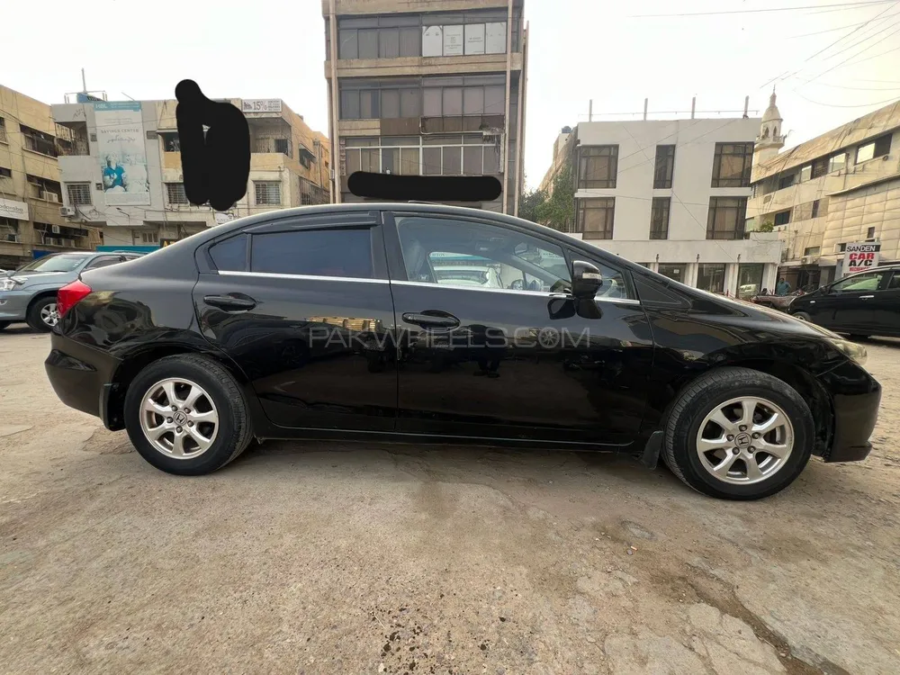 Honda Civic 2013 for Sale in Karachi Honda Civic 2013 for Sale in Karachi Image-7