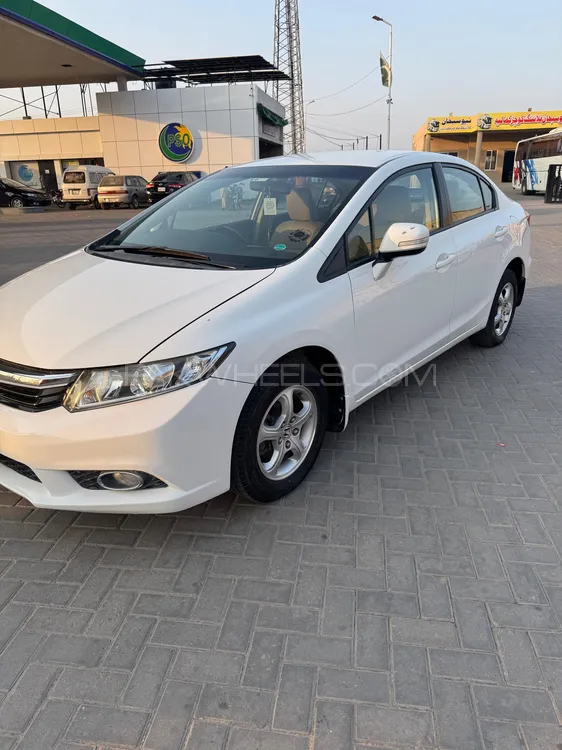 Honda Civic 2015 for Sale in Kamalia Honda Civic 2015 for Sale in Kamalia Image-9