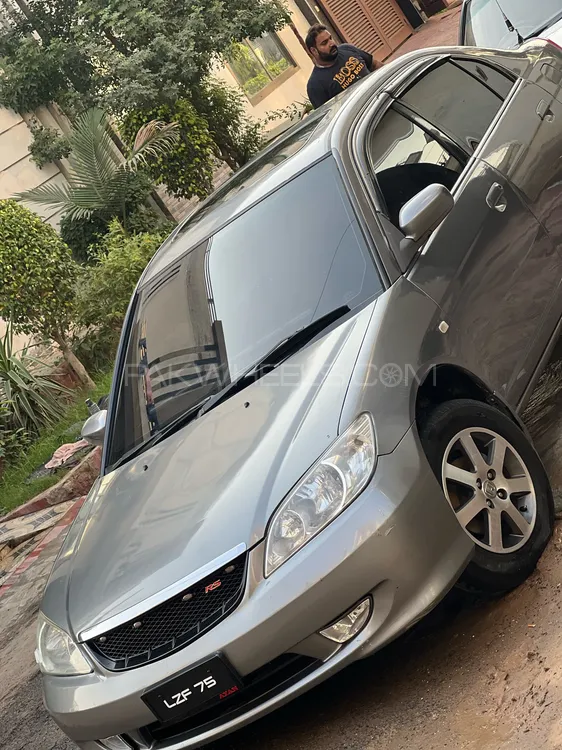 Honda Civic 2004 for Sale in Sargodha Image-1
