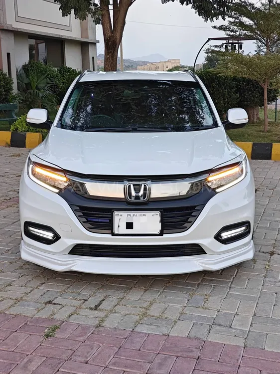 Honda Vezel 2018 for Sale in Islamabad Honda Vezel 2018 for Sale in Islamabad Image-3