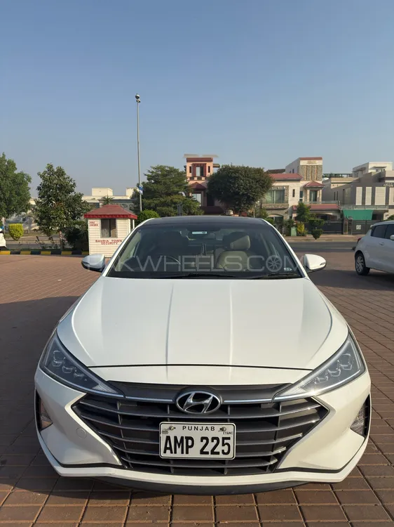Hyundai Elantra 2022 for Sale in Lahore Image-1