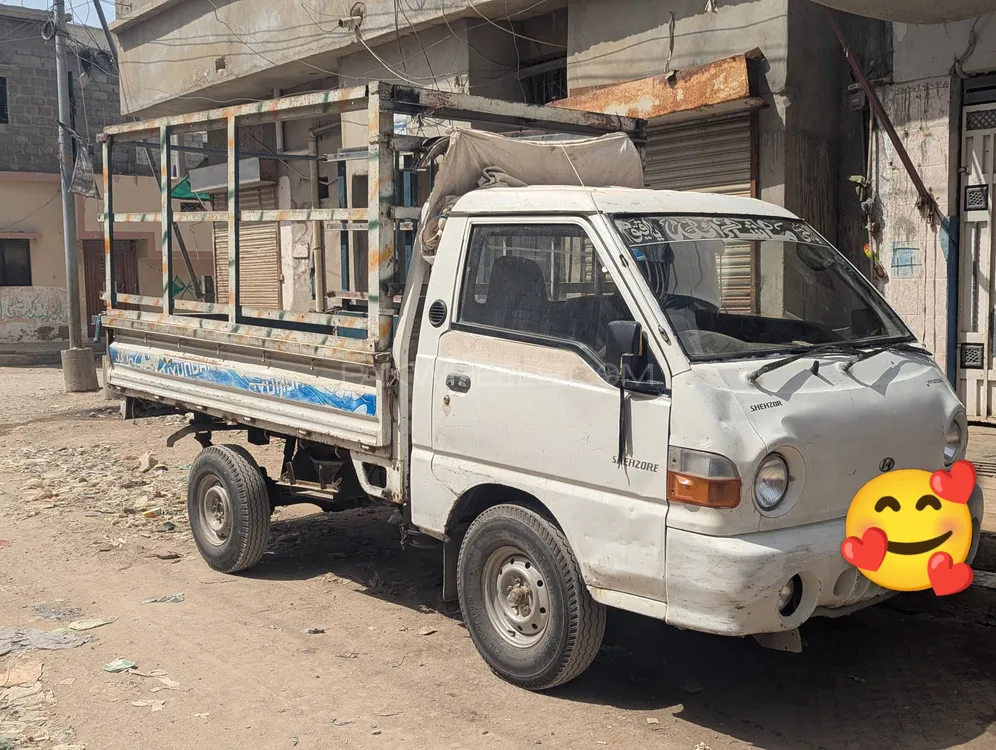 Hyundai Shehzore 2005 for Sale in Karachi Hyundai Shehzore 2005 for Sale in Karachi Image-2