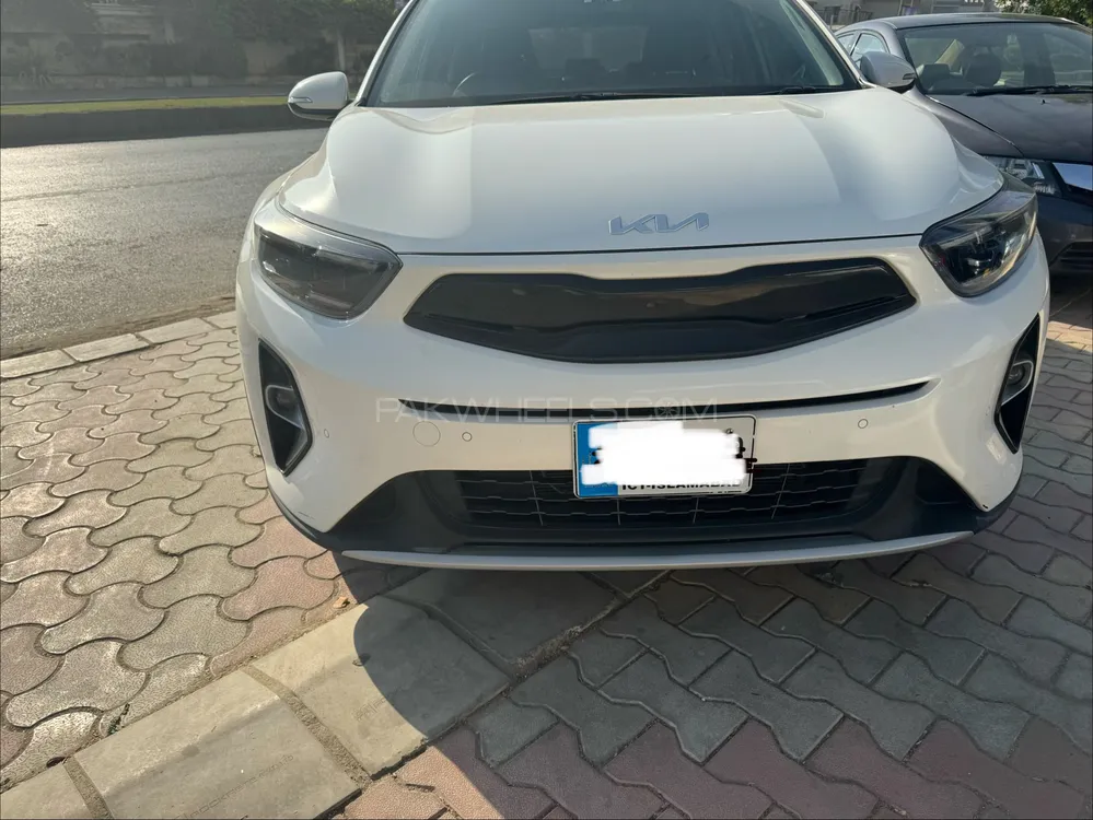 KIA Stonic 2023 for Sale in Islamabad Image-1