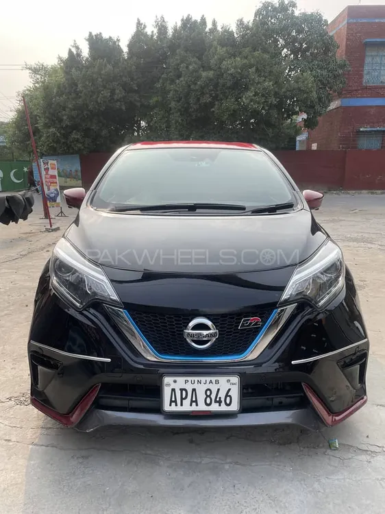 Nissan Note 2018 for Sale in Lahore Image-1