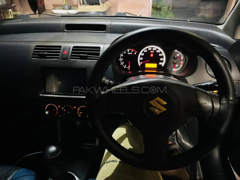 Suzuki Swift 2011 for Sale in Rawalpindi Image-1