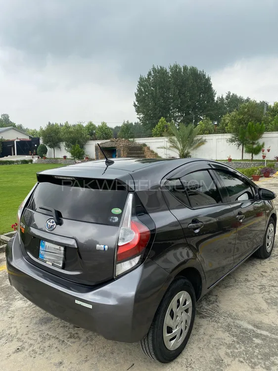 Toyota Aqua 2013 for Sale in Rawalpindi Image-1