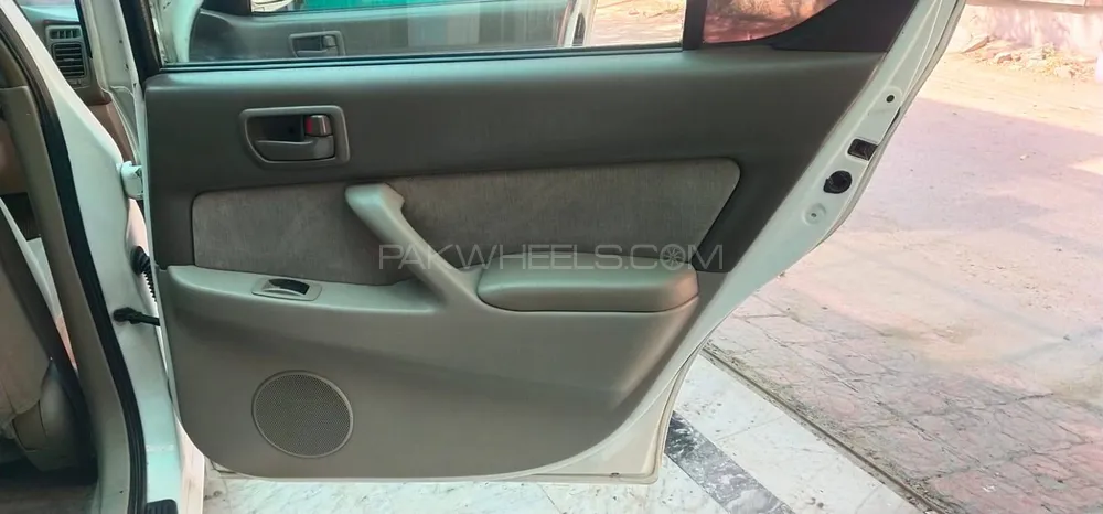 Toyota Camry 1996 for Sale in Sargodha Toyota Camry 1996 for Sale in Sargodha Image-5
