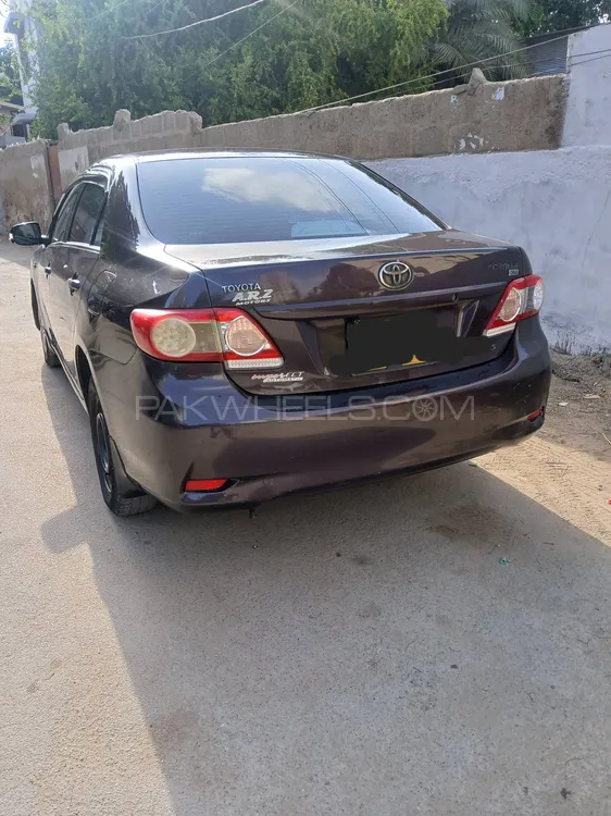 Toyota Corolla 2013 for Sale in Karachi Image-1