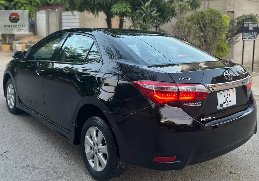 Toyota Corolla 2015 for Sale in Karachi Toyota Corolla 2015 for Sale in Karachi Image-3