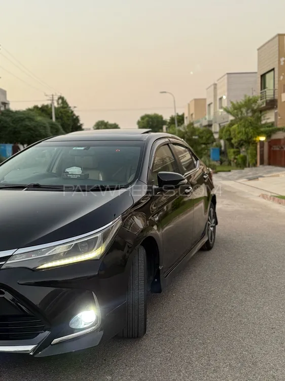 Toyota Corolla 2018 for Sale in Lahore Image-1