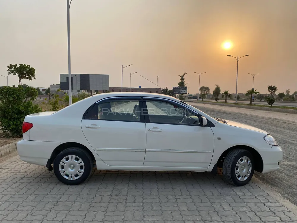 Toyota Corolla 2004 for Sale in Chunian Toyota Corolla 2004 for Sale in Chunian Image-6
