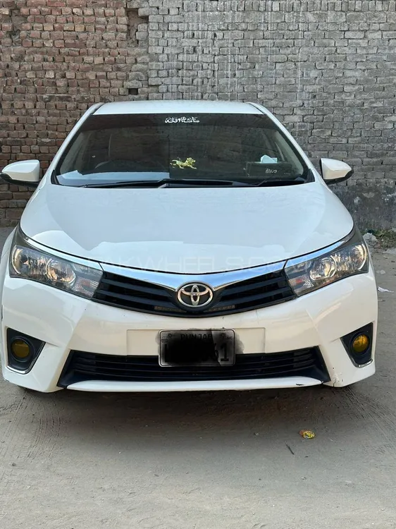 Toyota Corolla 2015 for Sale in Gujranwala Image-1