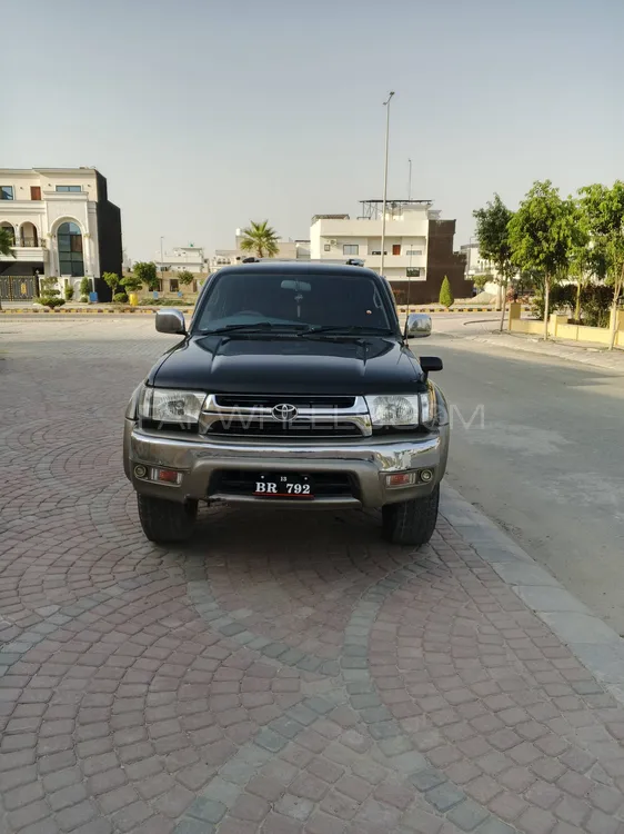Toyota Surf 2002 for Sale in D.G.Khan Image-1