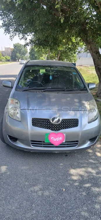 Toyota Vitz 2006 for Sale in Lahore Image-1