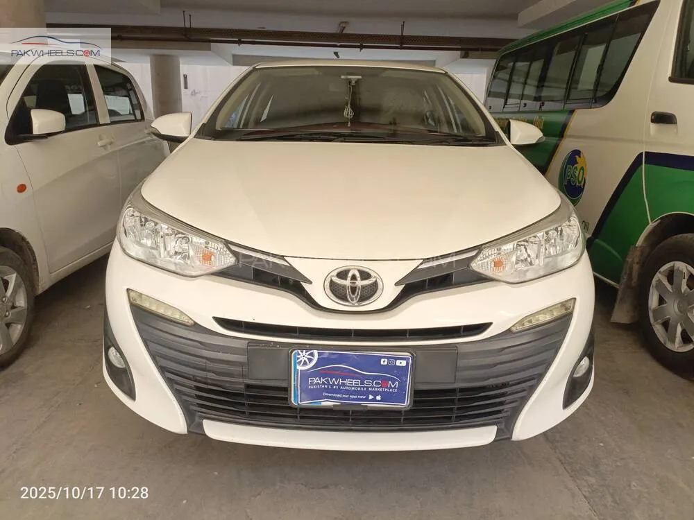 Toyota Yaris Sedan 2020 for Sale in Multan Image-1