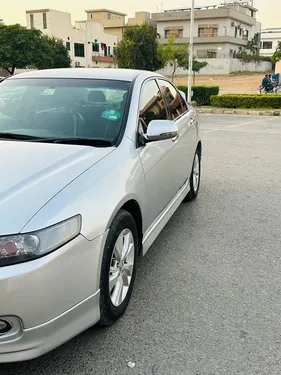Honda Accord CL9 2005