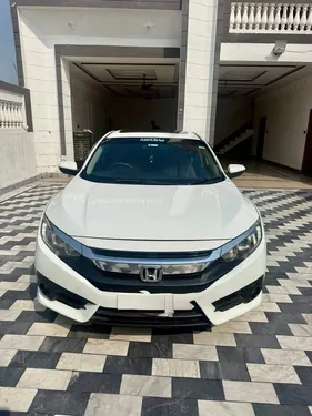 Honda Civic Oriel 1.8 i-VTEC CVT 2017