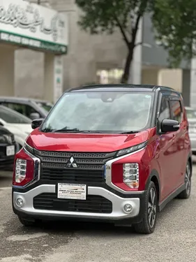 Mitsubishi EK X 2021