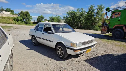 Toyota Corolla DX 1986