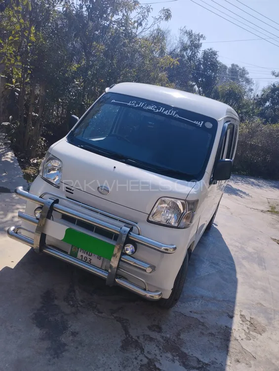 Daihatsu Hijet 2013 for Sale in Wah cantt Image-1